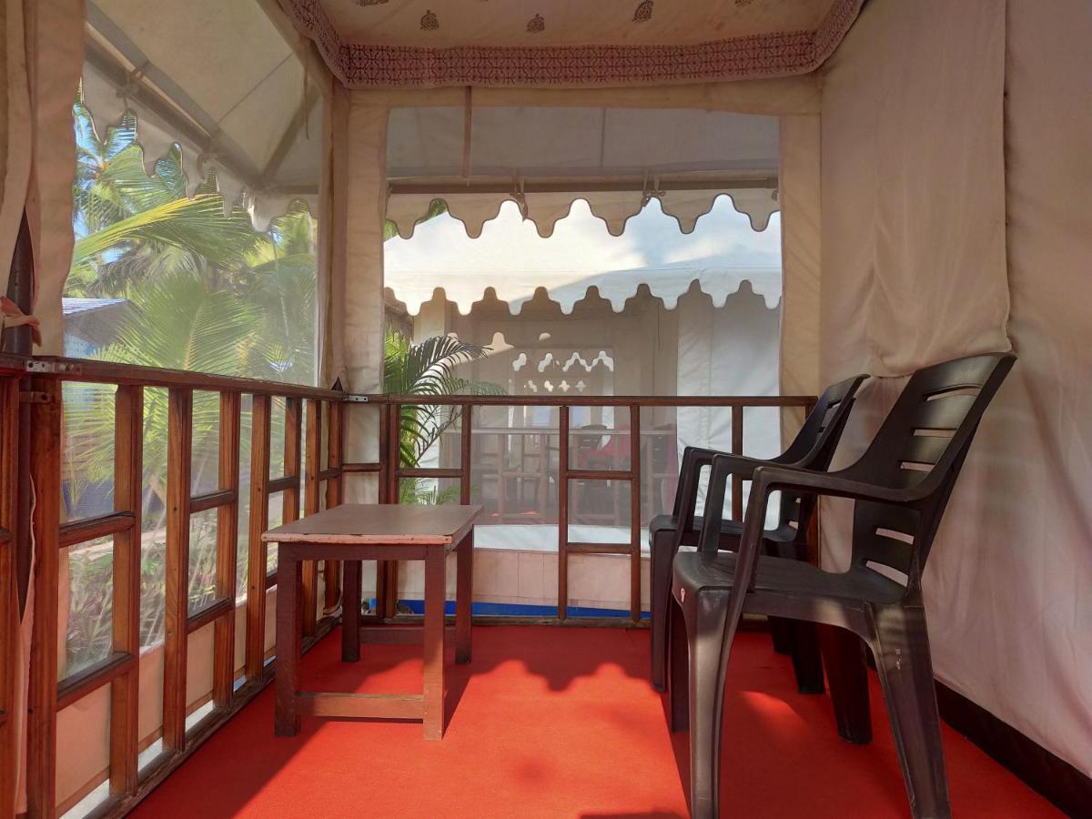 Resort Dreams Of Palolem Beach Huts Goa